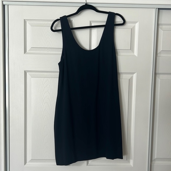 Theory Dresses & Skirts - Theory dress, navy blue, large, never worn tags on